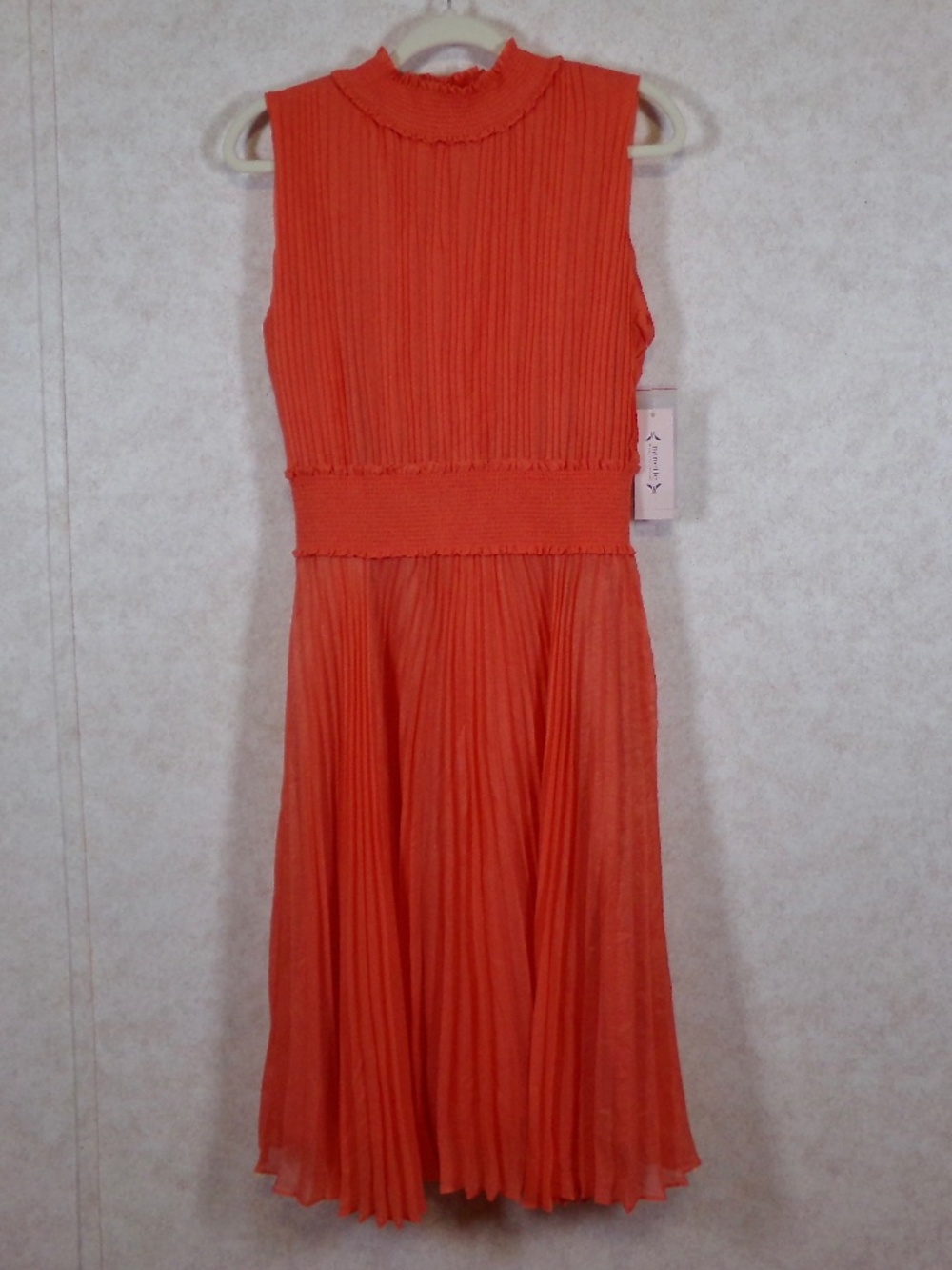 NWT Nanette Lepore Vivid Coral Crinkle Pleated Midi Dress. Lined Size 12